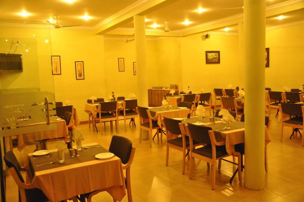 Hotel Le Ruchi The Prince Maisur Dış mekan fotoğraf