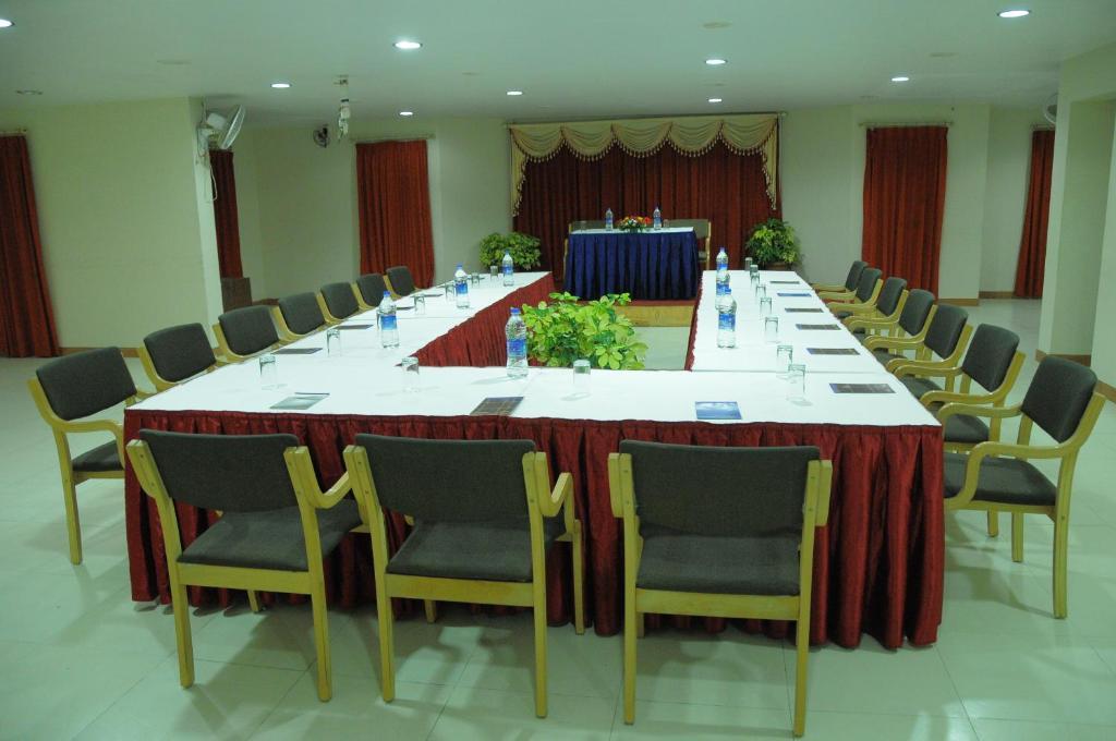 Hotel Le Ruchi The Prince Maisur Dış mekan fotoğraf