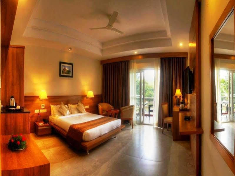 Hotel Le Ruchi The Prince Maisur Dış mekan fotoğraf